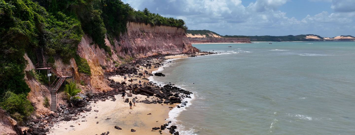 Praia tropical em Pipa